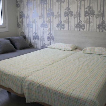 Apartamentos Logrono Centro Exteriör bild