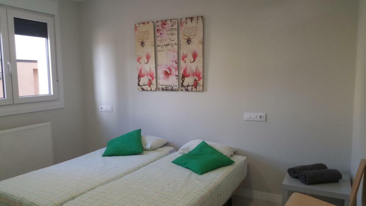Apartamentos Logrono Centro Exteriör bild
