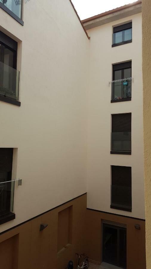 Apartamentos Logrono Centro Exteriör bild