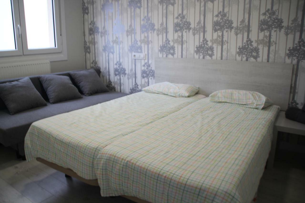 Apartamentos Logrono Centro Exteriör bild