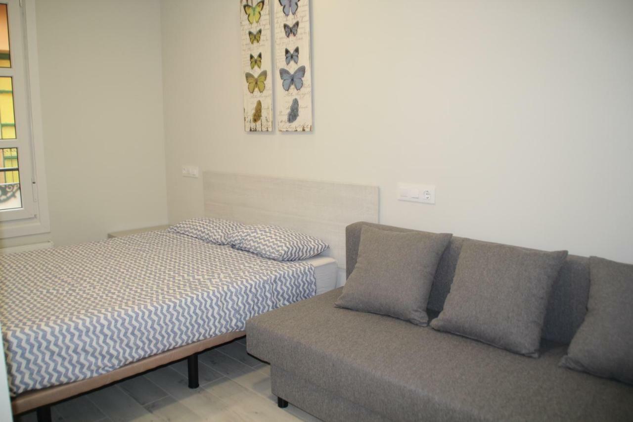 Apartamentos Logrono Centro Exteriör bild